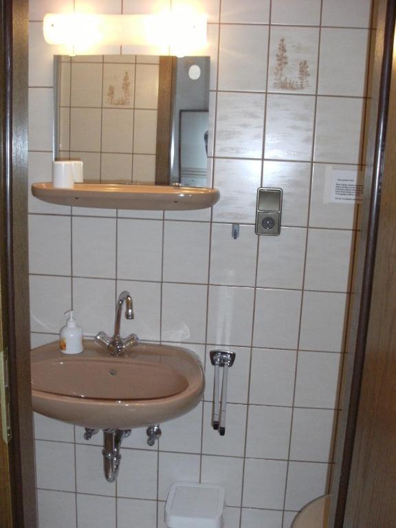 Haus Sonneneck Hotel Медебах Стая снимка