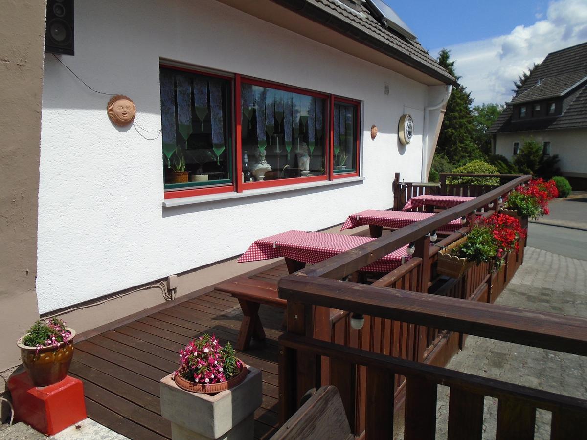 Haus Sonneneck Hotel Медебах Екстериор снимка