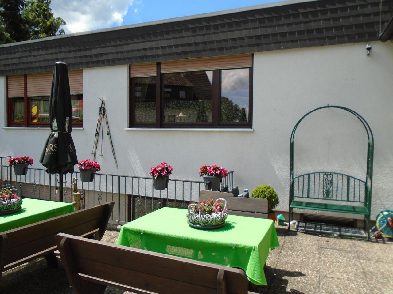 Haus Sonneneck Hotel Медебах Екстериор снимка